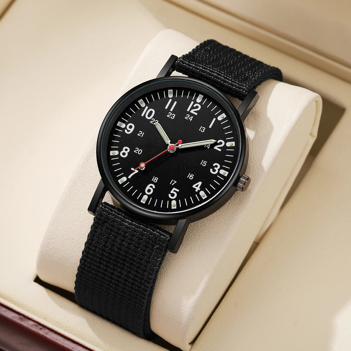 Orologio Uomo Casual Cinturino in Nylon – Resistente agli Spruzzi